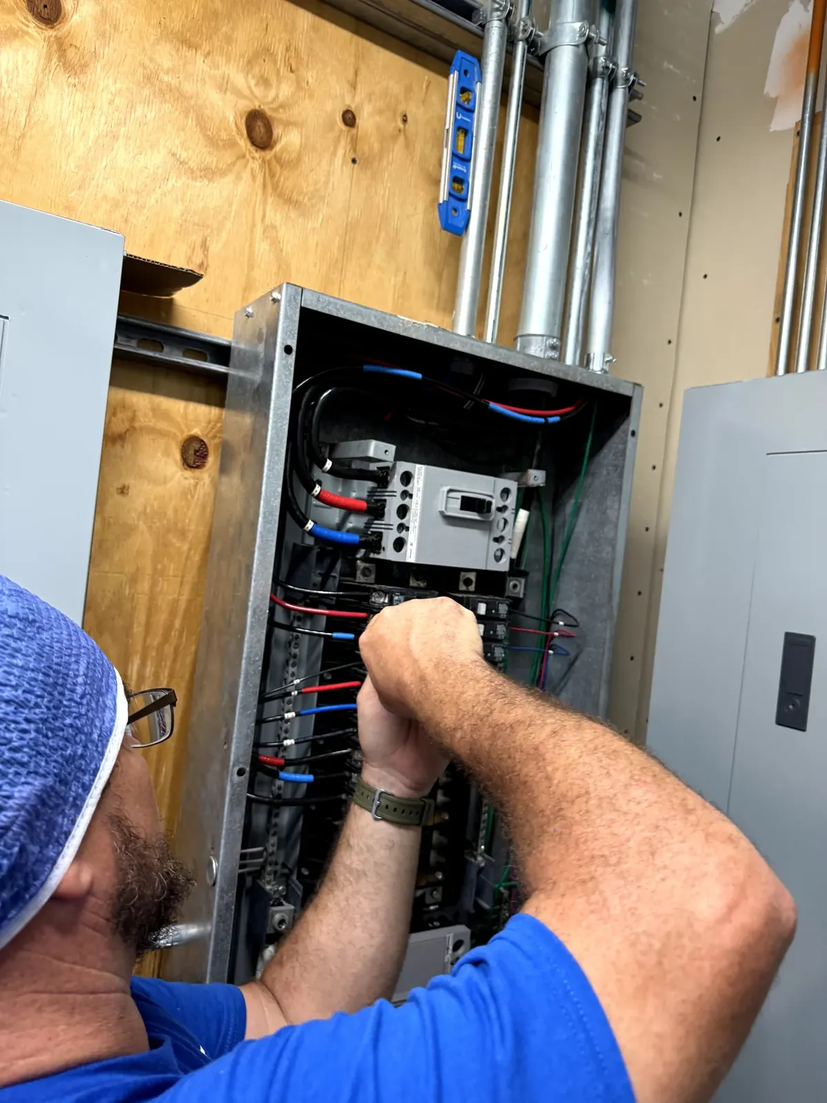 Commercial electrical panel upgrade by Others Electric
