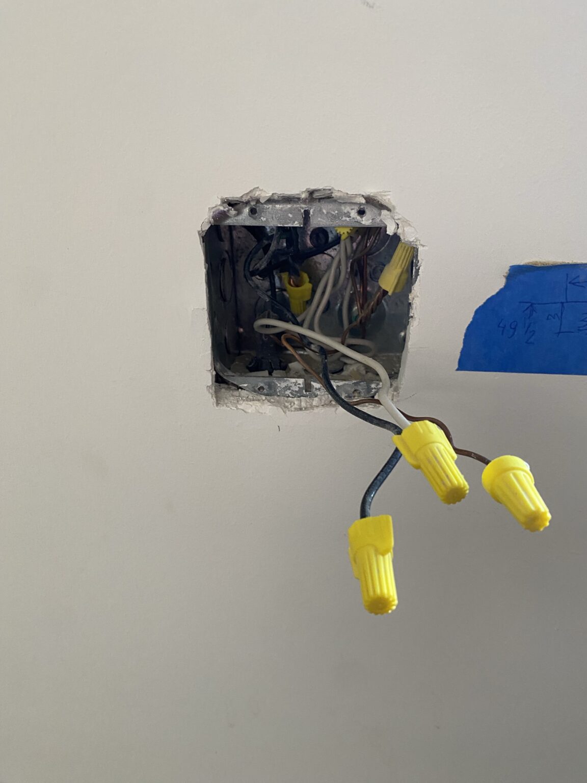 What Are The 4 Types of Electrical Outlets | Electric Blog