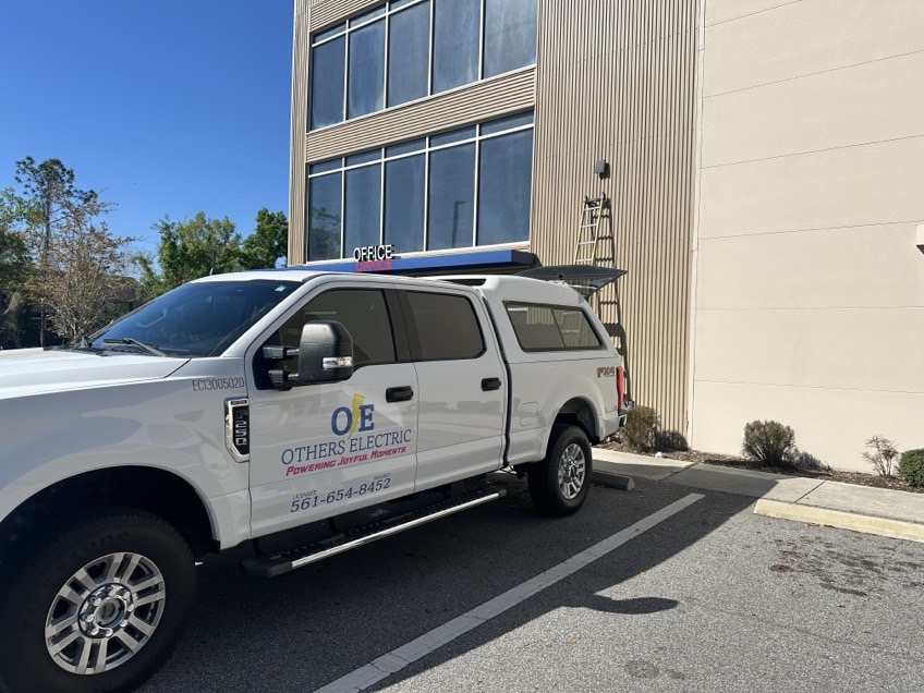commercial electricans near me palm bay florida