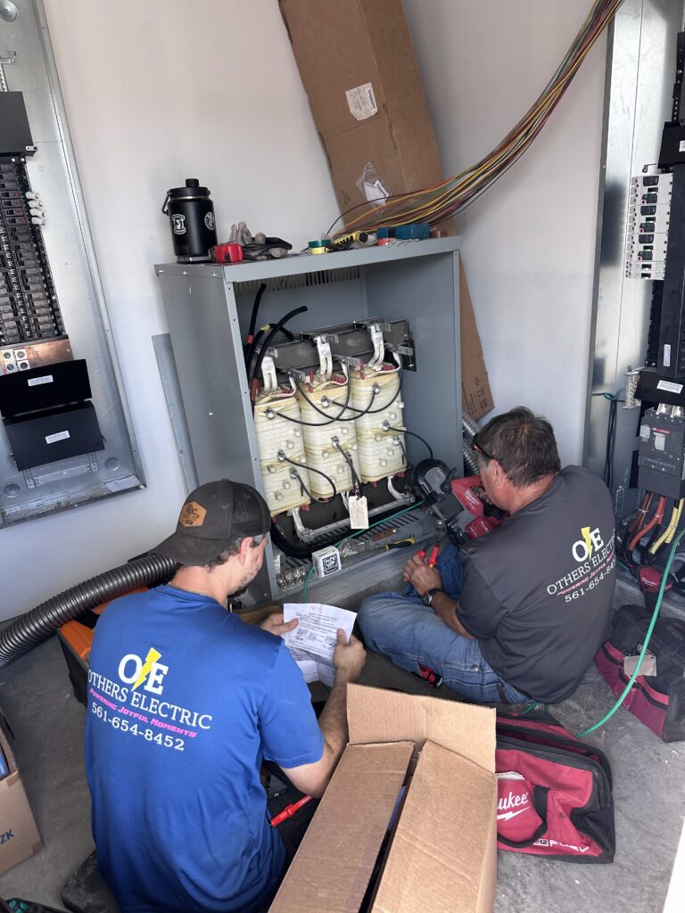 commercial electrician