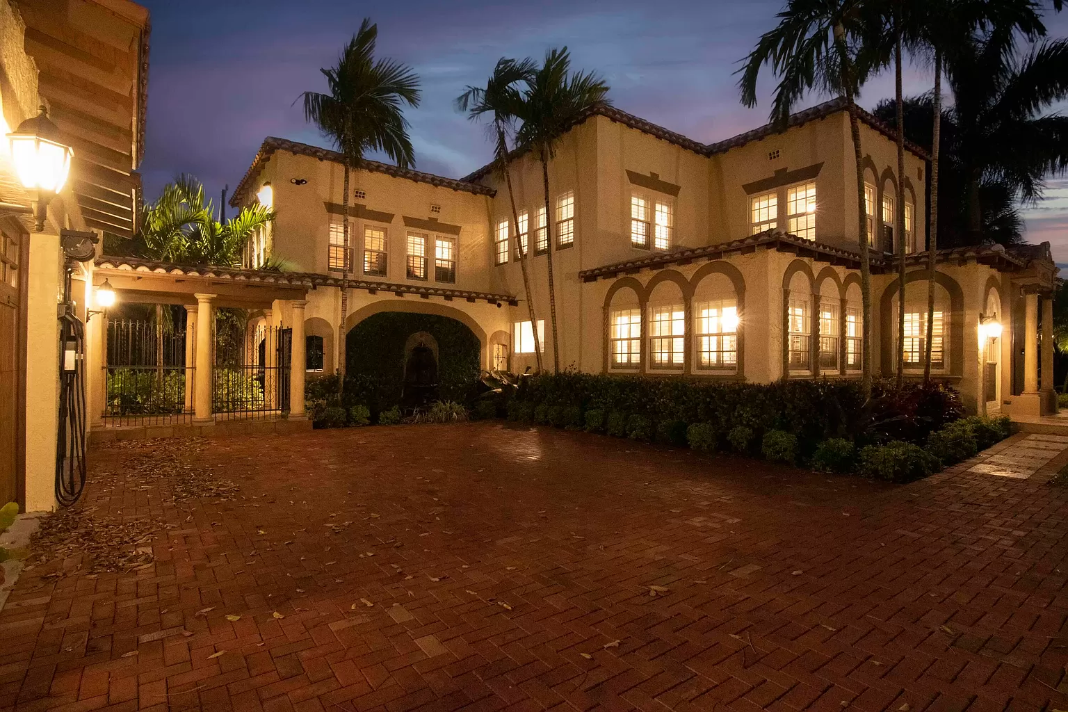 Landscape Lighting In Delray Beach Florida Others Electric (5)